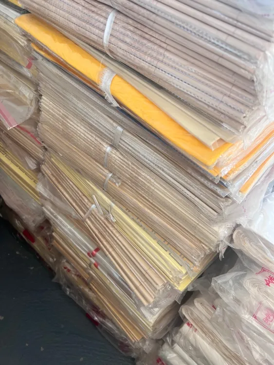 处理四尺对开蜡染各种各样的格子宣纸