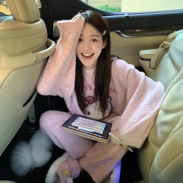 女童卡通珊瑚绒睡衣2025新款初中生冬季少女风家居服女孩洋气套装