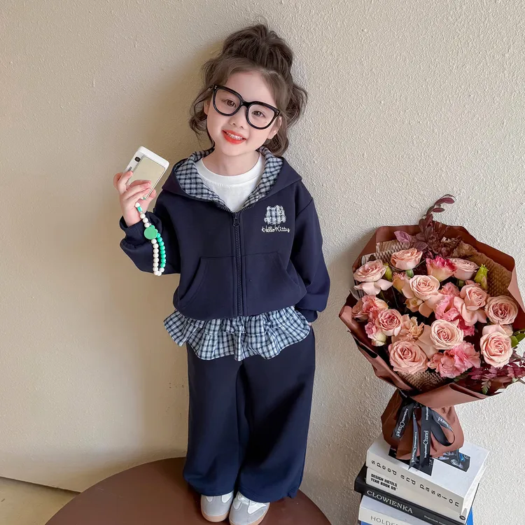 2025秋季女童韩版套装儿童洋气时髦连帽开衫外套童装裙裤两件套潮