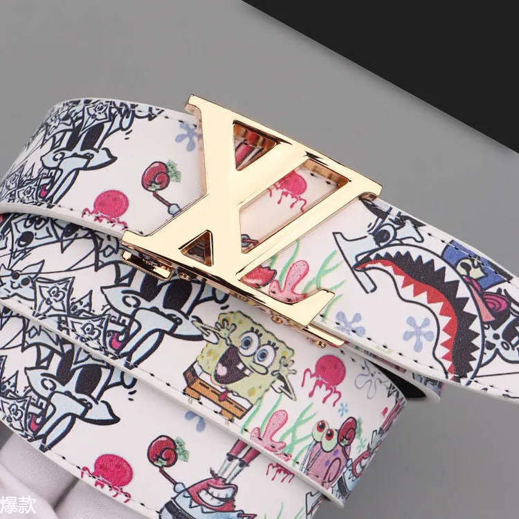 新款时尚男士皮带真皮休闲百搭字母涂鸦自动扣腰带牛仔裤潮流网红