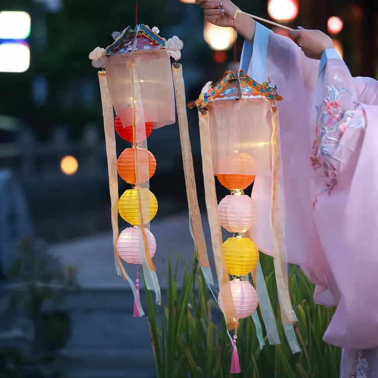 中秋节灯笼儿童手工diy材料包中式古风汉服户外手提发光花灯挂饰