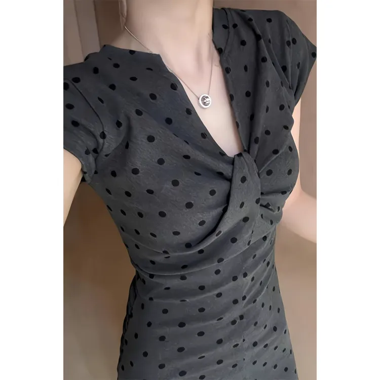 正背两穿法式黑色领波点设计感连衣裙女夏季新款修身显瘦短裙子