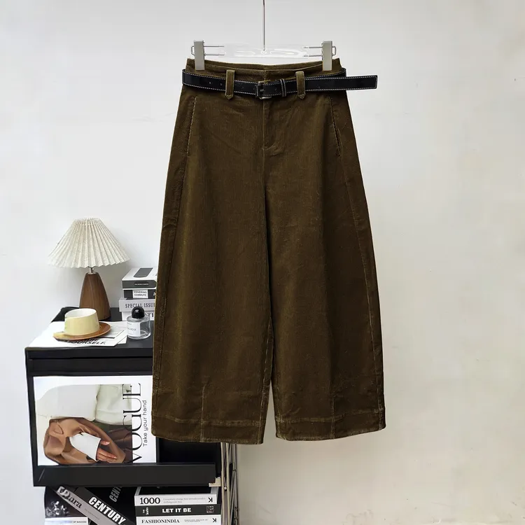 复古灯芯绒休闲裤女2025秋冬新款宽松阔腿弯刀裤小个子九分茧型裤