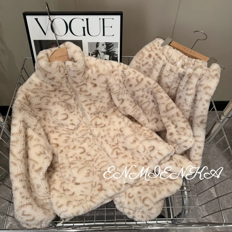 儿童高级感豹纹珊瑚绒睡衣女大童秋冬季拉链立领法兰绒家居服套装