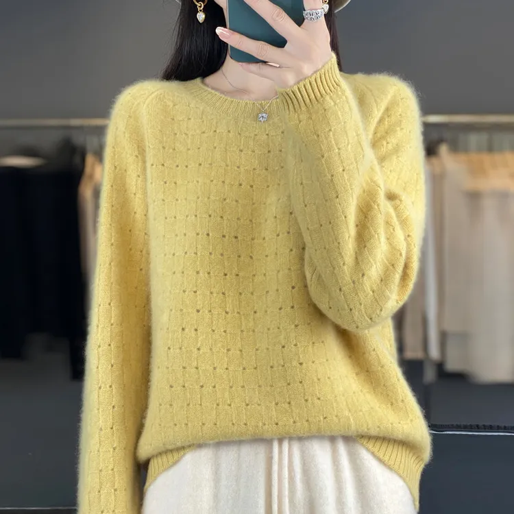 鹅黄色羊绒衫女100%纯羊绒秋冬2025新款加厚镂空毛衣慵懒风打底衫