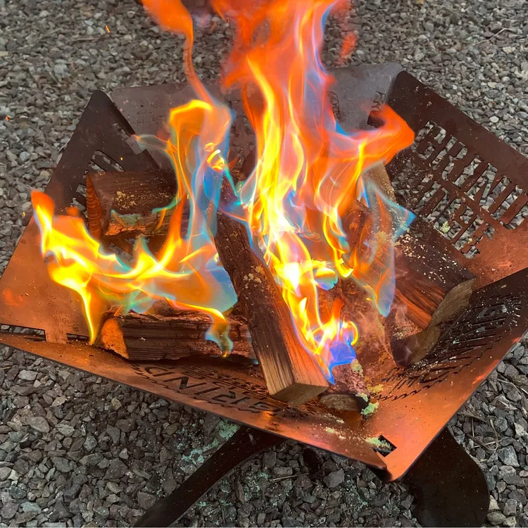 露营篝火变色粉magic fire彩色火焰粉魔法火焰派对篝火晚会用品