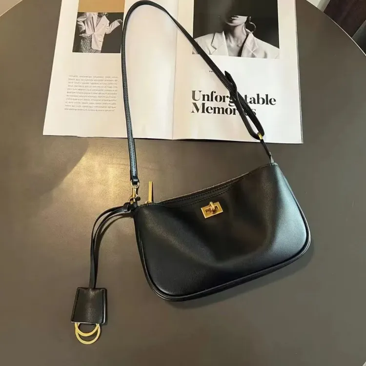 单肩包2025新款春季真皮头层牛皮腋下包包锁扣凯莉包单肩斜挎包