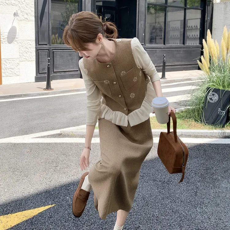 小香风拼接咖色西装半身裙套装女春秋大方得体轻熟风巨好看三件套