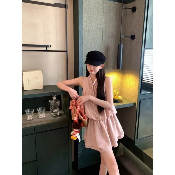 赵小小【明媚艺术生】 显瘦收腰A字系带花苞高级感v领连衣裙28816