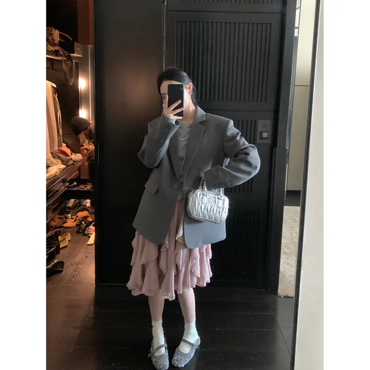 区区欧阳王炸西装！高级感宽松休闲西服外套女春季新款小个子西服