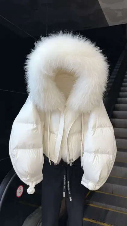 白色大毛领连帽泡芙棉服女2025冬季新款宽松显瘦短款保暖棉衣外套