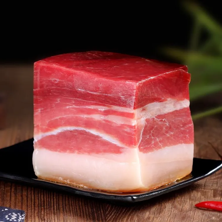 云南特产宣威老火腿块自然风干无骨净肉可煲汤的腌腊肉