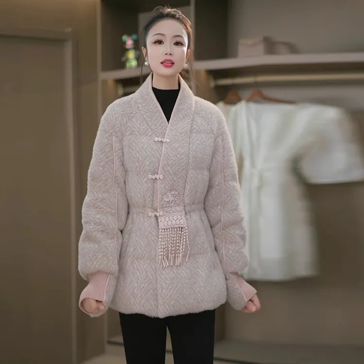 新中式盘扣外套女2025冬季中老年妈妈装加厚保暖显瘦气质减龄大衣