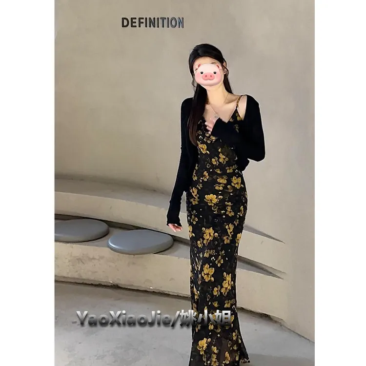 姚小姐 2025夏新款度假风无袖碎花吊带连衣裙女收腰显瘦气质长裙