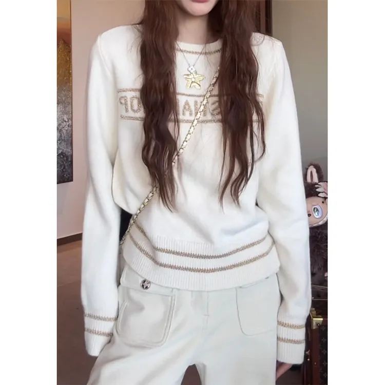 韩系设计感圆领星星字母刺绣毛衣女2025冬季新款针织衫减龄上衣潮