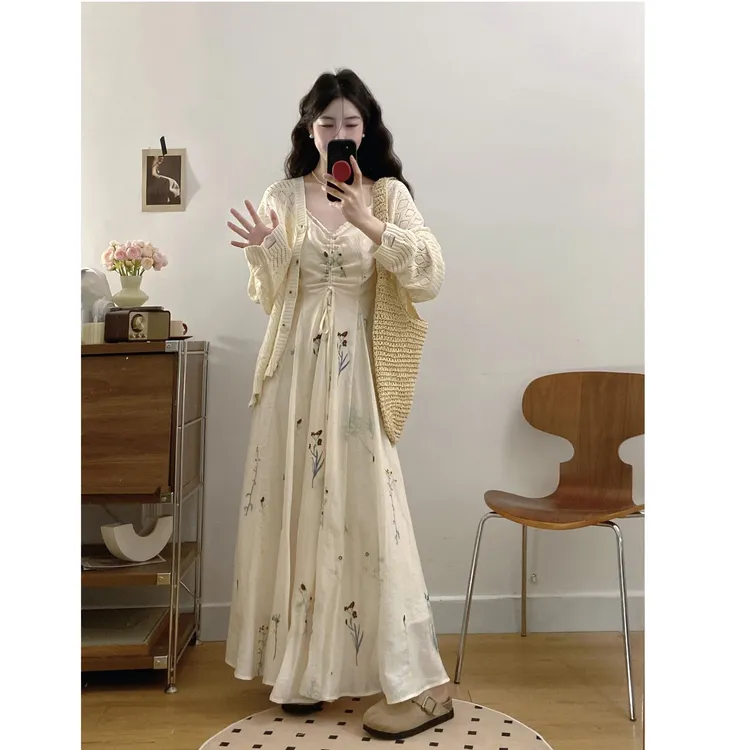 【南枝杏调】大码气质连衣裙褶皱感刺绣长裙+镂空开衫二件套6918