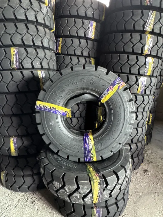 叉车昆仑650-10轮胎28*9-15全新正品三包充气胎