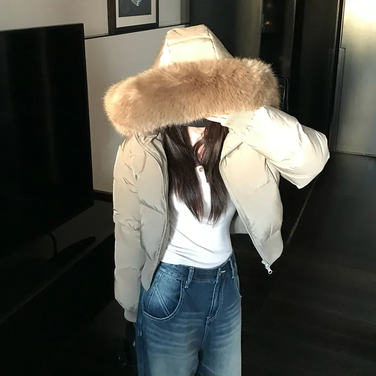 芬兰雪境韩里韩气学院风冬季毛领连帽收腰显瘦加厚短款服女