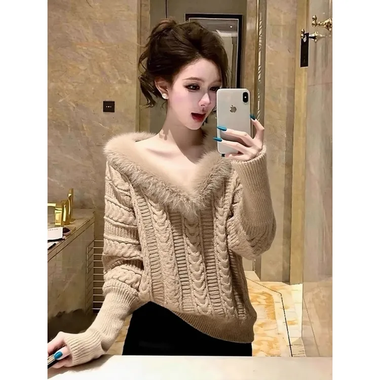 独特漂亮咖色连帽针织衫女装2025冬季气质高级感时髦洋气内搭毛衣