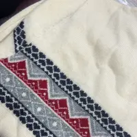 费尔岛系列羊羔毛兔绒马甲上衣