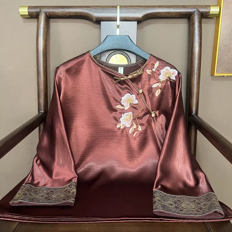 【金云】秋季新款复古中式刺绣真丝缎面圆领斜襟高档气质国风打底衫