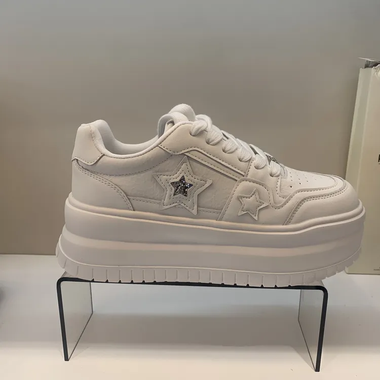 51602【2025早春新款】跟高5厘米白色时尚百搭厚底春季ins简约板鞋