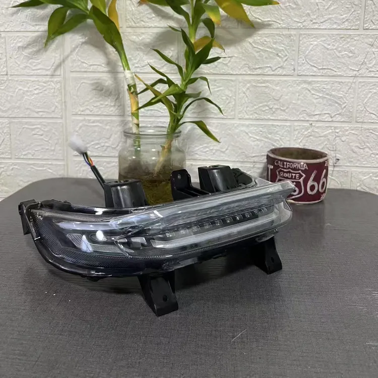 無冥九号M95C+/M85C+通用M/N阿斯顿DBX高亮M395c直上灯光可调尾灯