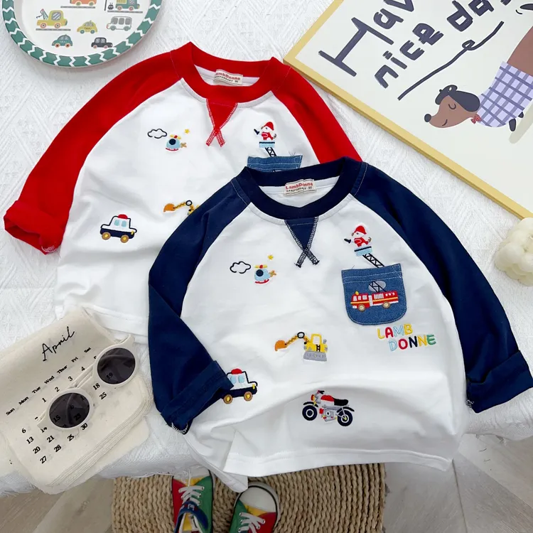 春秋卡通休闲通用拼接3D圆领T恤洋气男童可露丽风