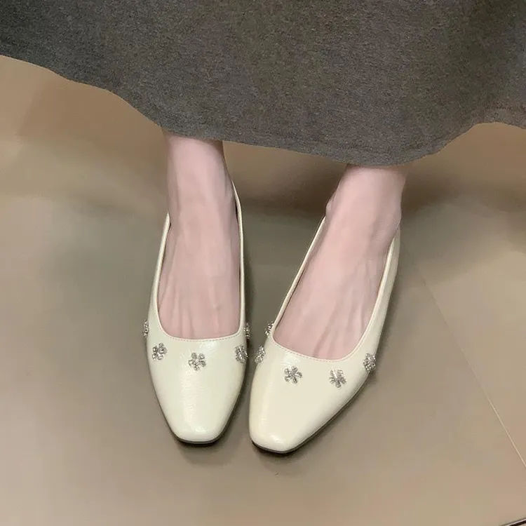 ghbh/GHBH法式花朵水钻设计感气质粗跟单鞋浅口通勤春秋名媛风