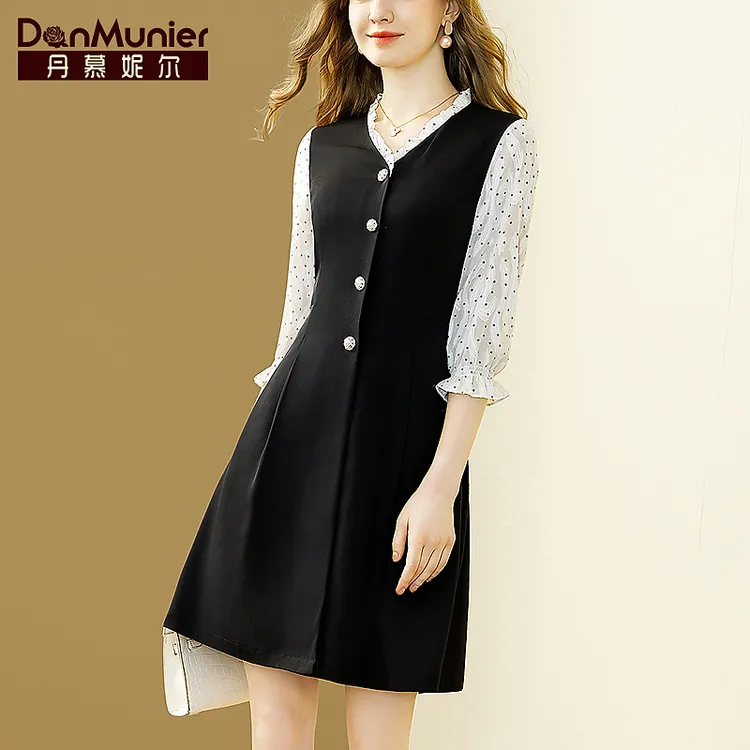 丹慕妮尔法式v领七分袖连衣裙女2025夏季新款气质收腰显瘦a字裙子