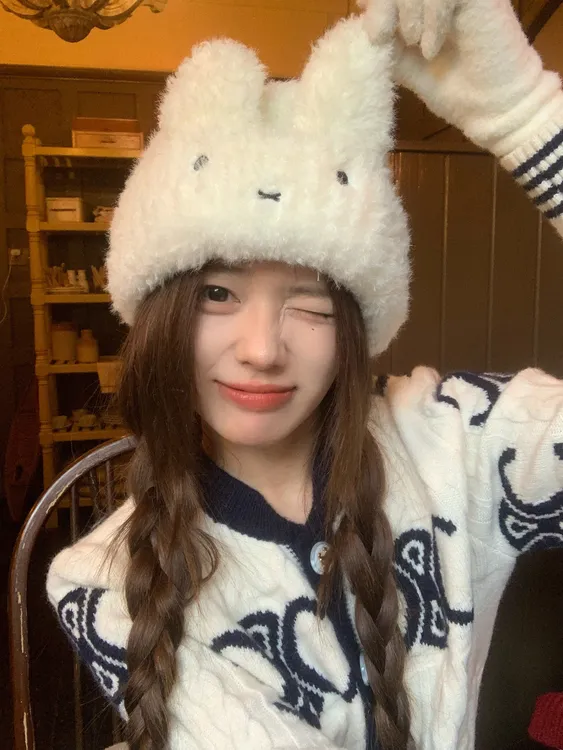 可爱兔耳朵毛绒帽子女冬季防寒保暖针织帽毛线帽冬天护耳包头冷帽