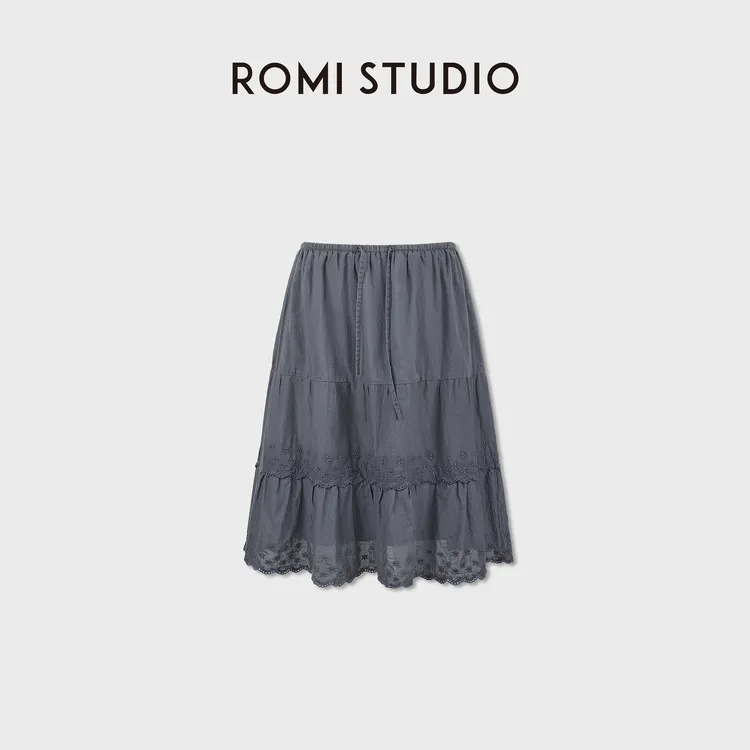 ROMI STUDIO“法式慵懒”全棉哑光纸感褶皱小花刺绣半裙 RWDSX62547