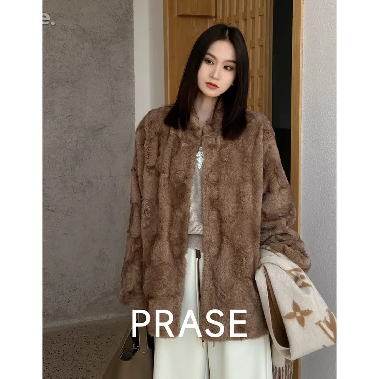 PRASE·噜【暖棕缪斯】微胖轻奢设计款冬立领毛绒外套PR511E04