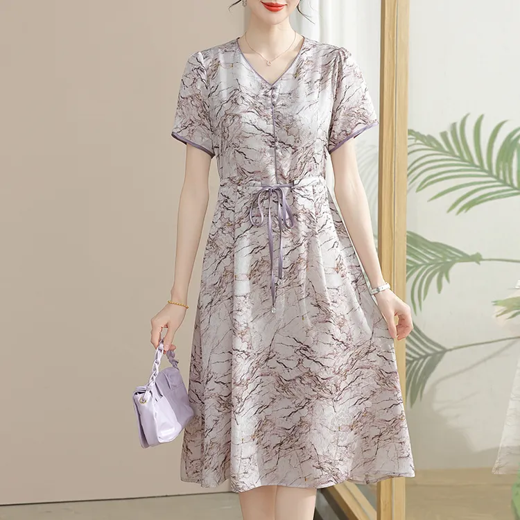 罗蒙妈妈夏装收腰碎花长裙新款母亲节服饰中老年女时尚花色连衣裙