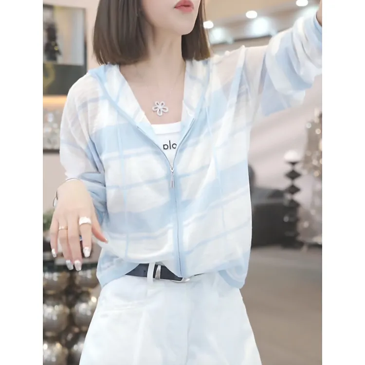 时尚休闲轻薄长袖防晒帽衫2025夏季新款条纹拉链外套宽松百搭上衣