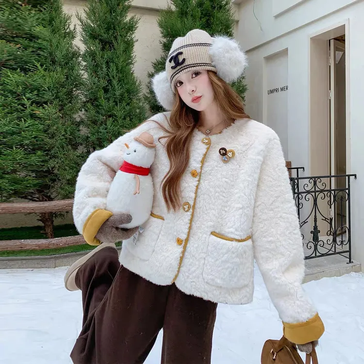 【新款+运费险】气质显瘦圆领拼接外套毛绒休闲短外套小个子女