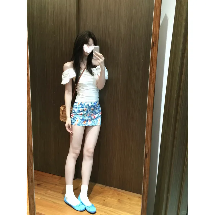 韩版纯欲风甜美露肩修身一字领短袖衬衫高腰碎花半身裙夏季两件套