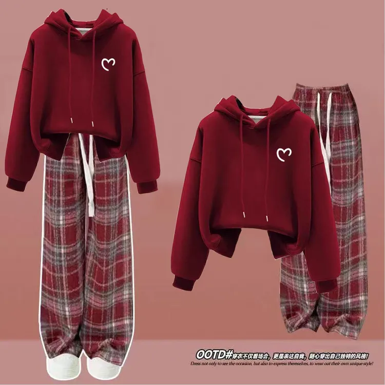 12到13一15岁大童女本命年保暖套装学生酒红色加绒卫衣红色格子裤