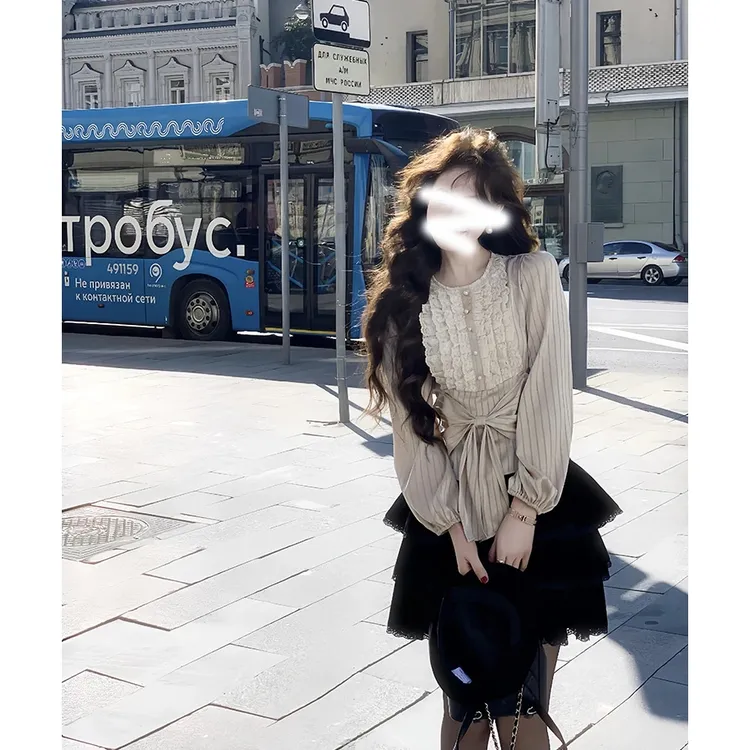 【菲娅千金】法式重工系带收腰灯笼袖长袖衬衣+高腰直筒半身裙套装