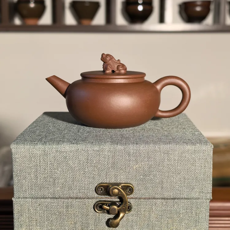 平盖壶，黄龙山原矿紫泥，全手工130cc