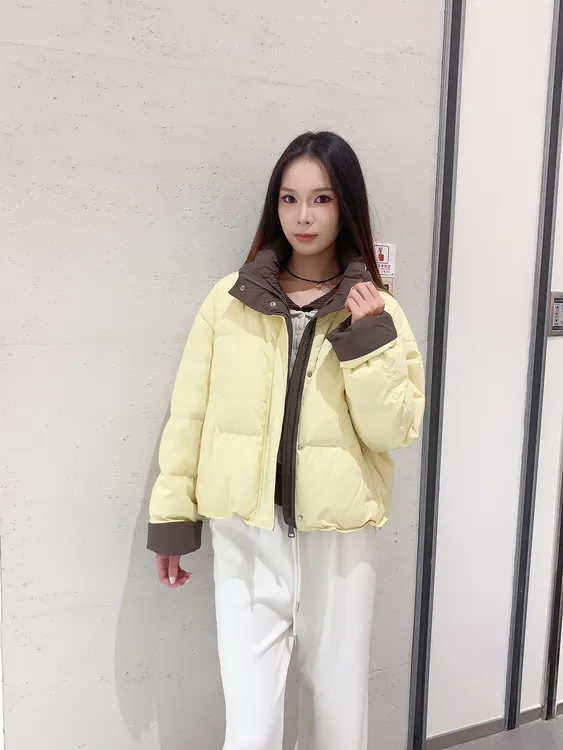 麦田玫瑰【107259】撞色面包羽绒服