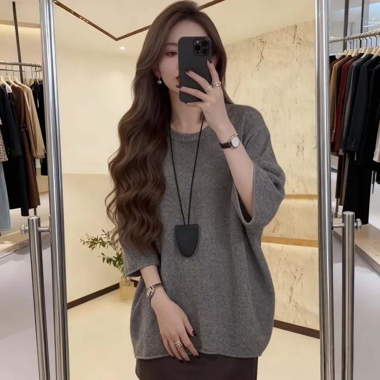 时尚简约灰色七分袖针织衫女秋季新款百搭高级感宽松洋气圆领上衣