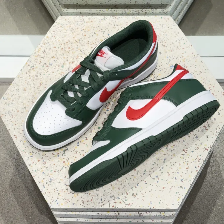 NIKE/耐克大童DUNK LOW BG“双11返场”限定款红衫绿板鞋IO7453-323