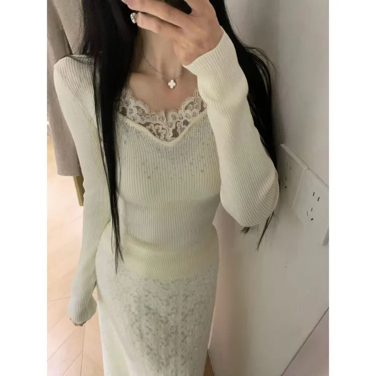 长袖V领针织衫烫钻蕾丝花边打底上衣女秋冬温柔风修身显瘦毛衣ins