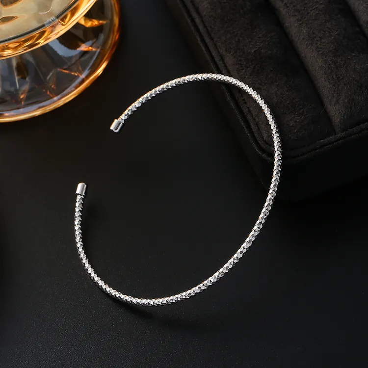 925银手镯 S925银手镯轻奢高级感菱形细闪开口镯叠戴小众百搭手圈