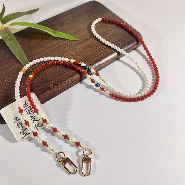 手机挂绳手机斜挎链串珠原创新年款红色包链斜挎可背精致高级感女