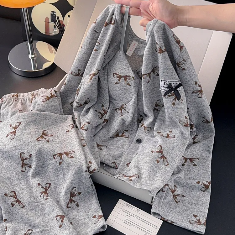 睡衣女款爆款2025新款秋季长袖吊带带胸垫可外穿春秋三件套家居服