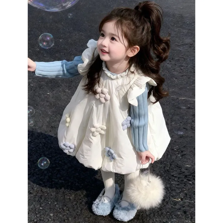 韩版女童冬季新款白色立体花朵夹棉背心裙女孩甜美花苞公主裙毛衣