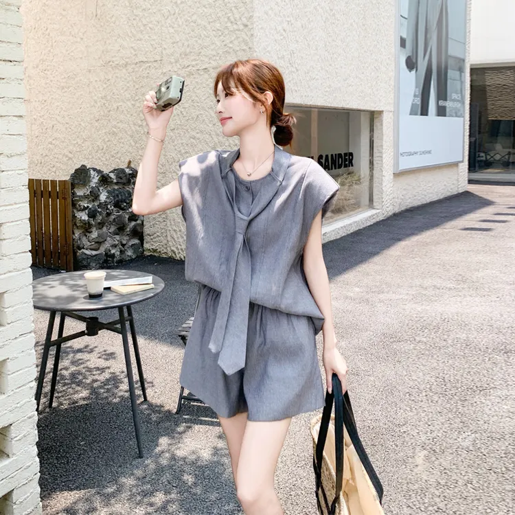 韩系松弛感系带领结上衣短裤套装2025夏季新款极简风穿搭两件套潮