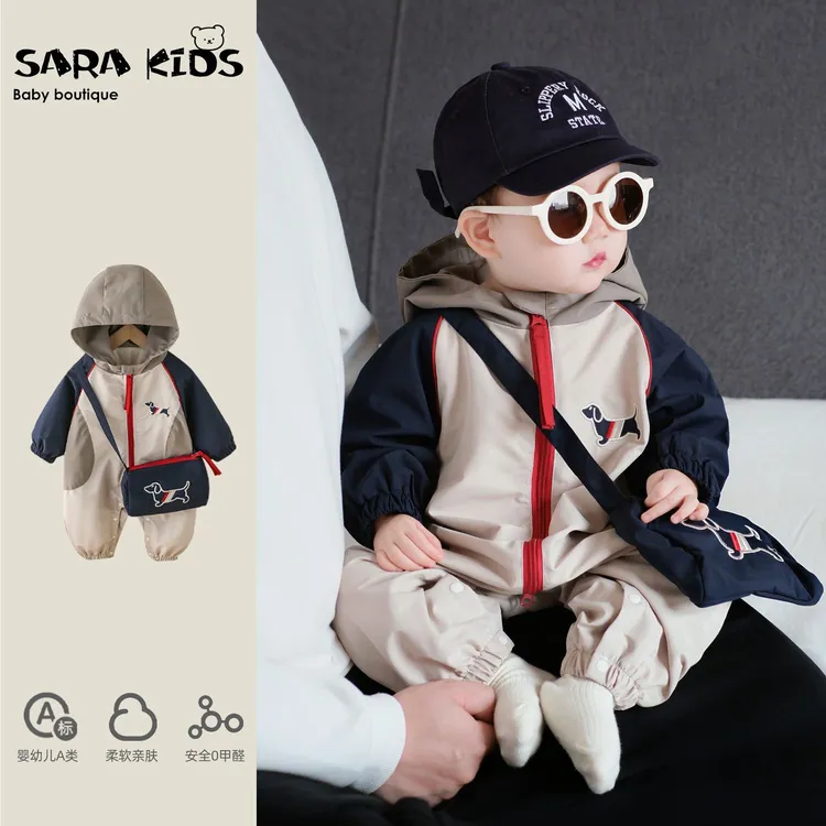 婴儿衣服秋装冲锋衣外套男宝宝连体衣双层小月龄秋冬外出服爬服萌